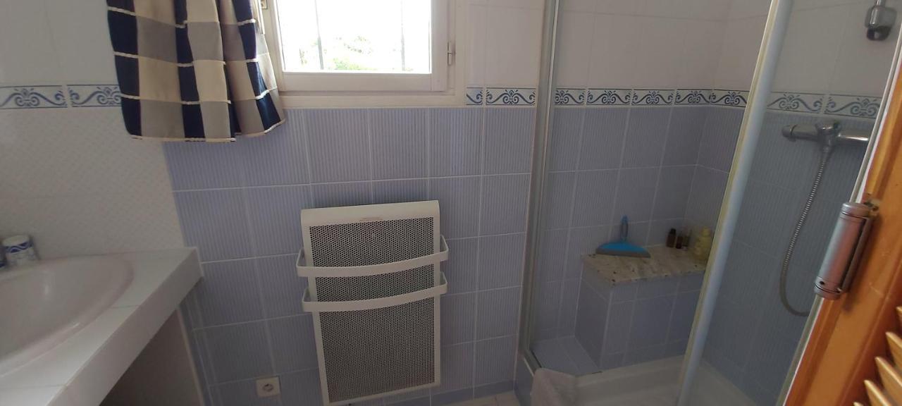 2 Chambres De 16M2 A 10Kms De Lille Beaucamps-Ligny Exterior photo